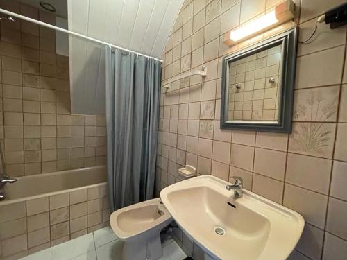 Holiday Home (8 Adults) image 4