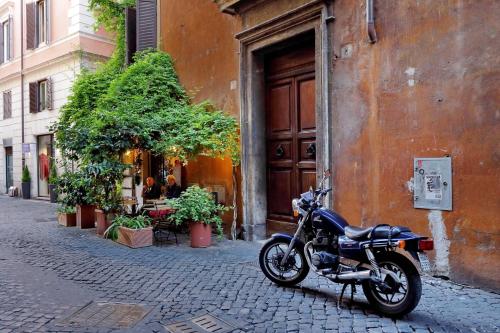 Luxury Charme between Pantheon and Spanish Steps, Rom (Foto 8)