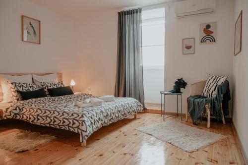 Artiesta - 7 apartments in Sofia City Center, Kostinbrod