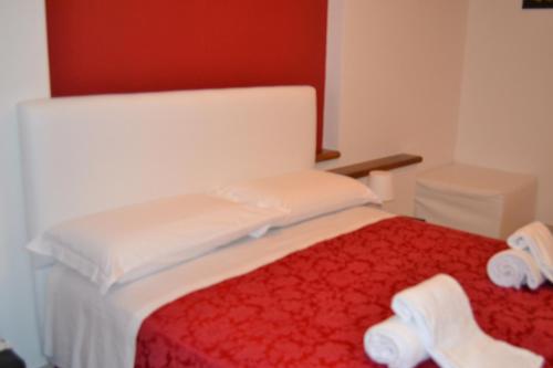 Economy Double Room with Balcony