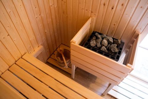 HIŠA ROSA HIŠA ROSA