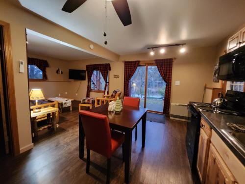 Adirondack Diamond Point Lodge
