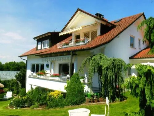 Traumferienwohnung Meckenbeuren in Meckenbeuren, Deutschland