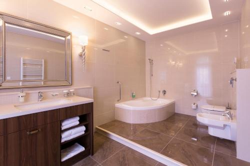 Hotel Dvorana - image 13