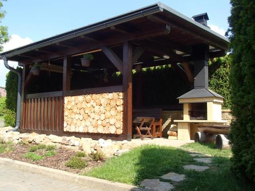 Kert, Apartmá Gabriela (Apartma Gabriela) in Rokytnice nad Jizerou