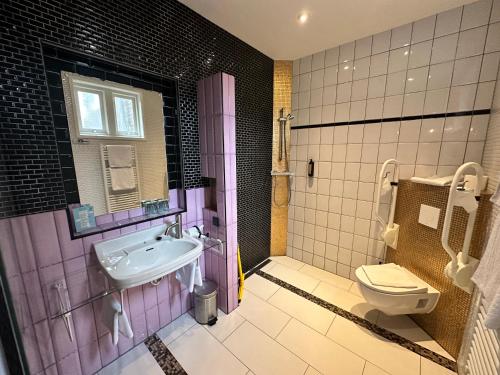 Hotel Buren - image 3