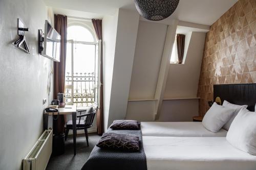 Boutique Hotel View - image 8