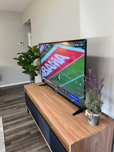 Serene Suburban Retreat - Close to UD, WSU & WPAFB in Dayton, USA