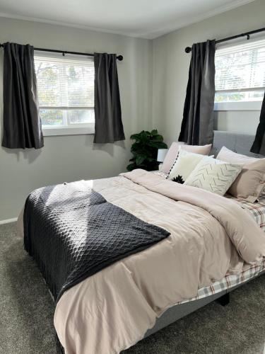 Serene Suburban Retreat - Close to UD, WSU & WPAFB in Dayton, USA