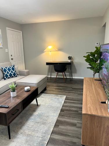 Serene Suburban Retreat - Close to UD, WSU & WPAFB in Dayton, USA