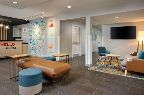 TownePlace Suites Dulles Airport - image 9