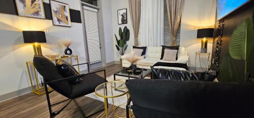 Luxury 2br Apartment (Buckhead)