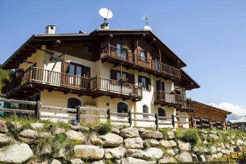  Casa Martin, Ferienwohnung in Pragelato