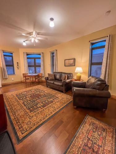 Goldfinch Suites in Elkader, USA