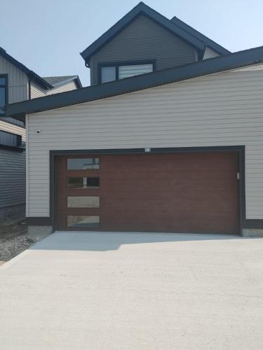 Stylish Basement Suite With Modern Comforts - Manitoba