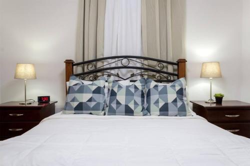 Apartamentos en la Zona Colonial - image 3
