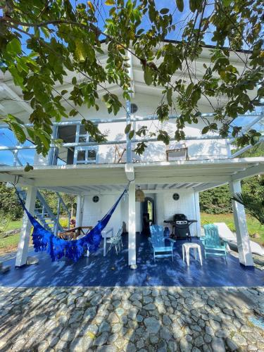 Hermosa Casa frente al Río