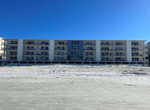 Indian Shores Condo at Holiday Villas II in Clearwater Beach, USA