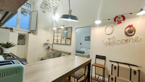 Vera Roma Suite&Apartment - Charming 3 bedroom apt - 20min walk from Colosseum, Roma (foto 2)