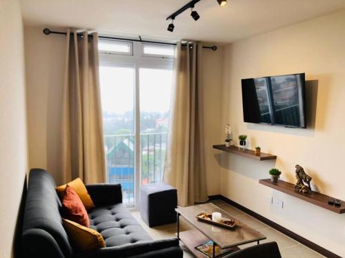 Exclusive Apartment, Calzada Roosevelt