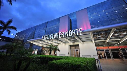 Exterior view, BRAS Expo Center Norte Feira da Madrugada, shopping vautier 25 marco in Pari