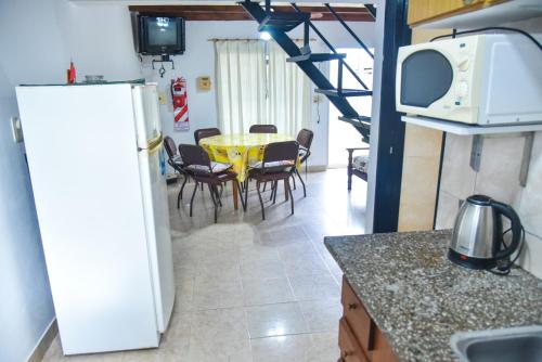 廚房, Alojamiento Moni in 比利亞埃利薩