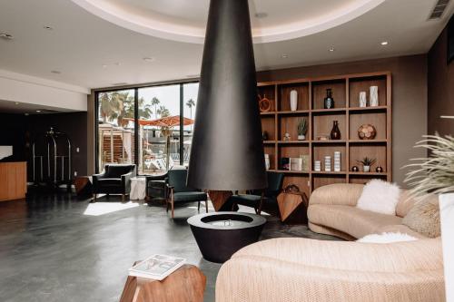 Sonder V Palm Springs in Palm Springs South