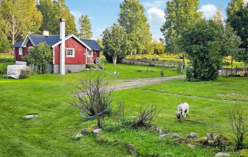 Cozy Home In Hkerum With House A Panoramic View