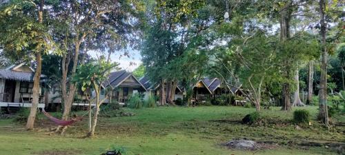 ฺBay Yard Hut