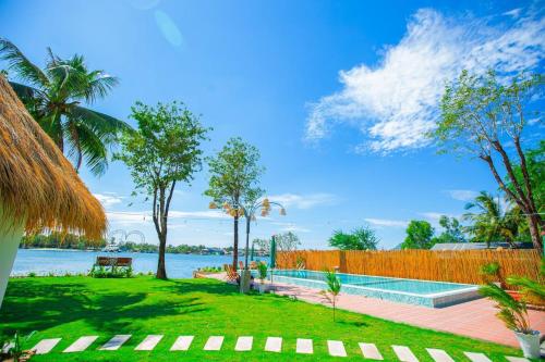 View, SEA SAND RESORT in Kampot