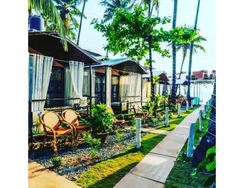 Exterior view, Sea Walk Beach Resort in Palolem