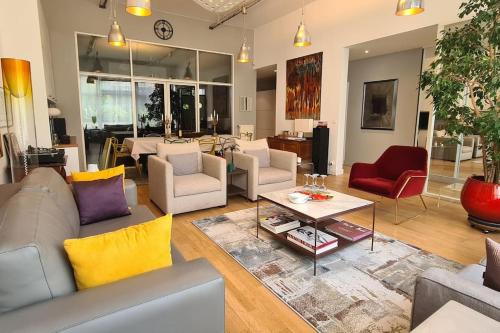 Le loft de Vincennes, Vincennes