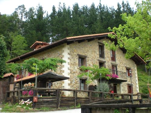 Agroturismo Iturbe - Amorebieta-Echano