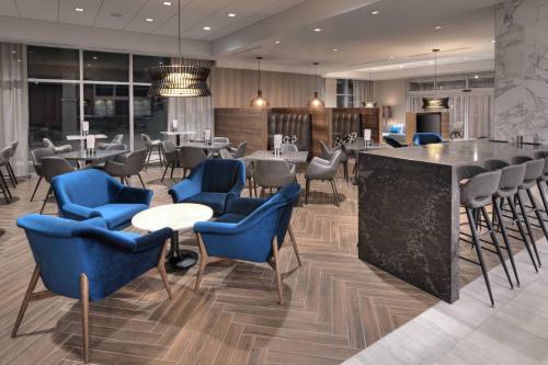 Courtyard by Marriott Burlington