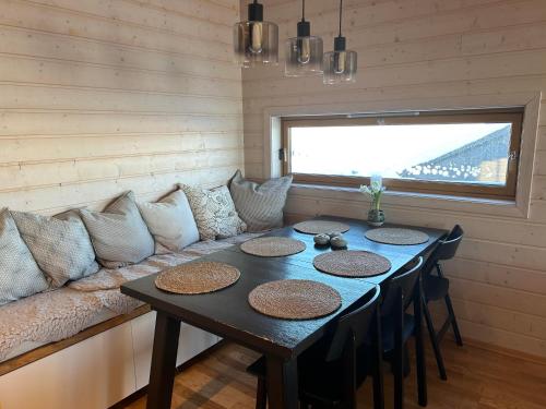 Pellestova Apartments in Oyer