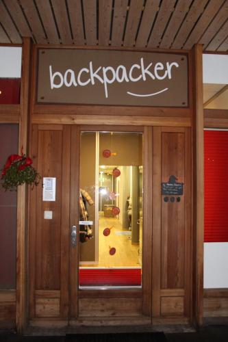 Backpacker Le Petit Baroudeur - Accommodation - Champéry