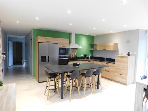 virtuve, gite de la laiserie in Champ-du-Boult