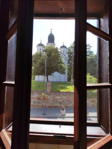 Skats, Apostolovic kuca kulturni spomenik u centru Grocke in Brestovik