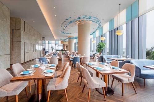 Restoran, Anstay Residence by A La Carte Hạ Long in Hạ Long