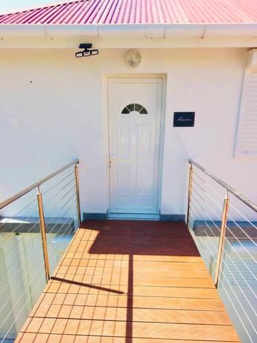 Le Marjulem - Logement cosy et bagagerie incluse in Terre-de-Haut