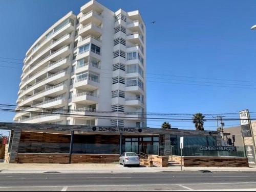 Hermoso departamento en Av. del Mar