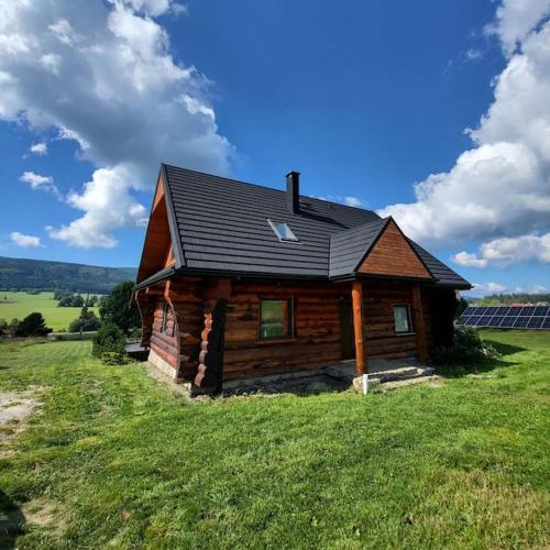 Komfortowy dom z bali koło Zieleńca z widokiem na góry - Lasowka