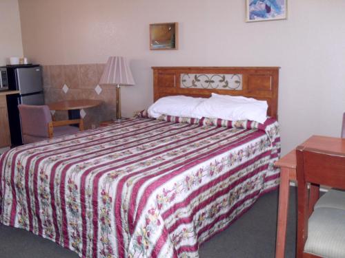 Budget Inn of Boron