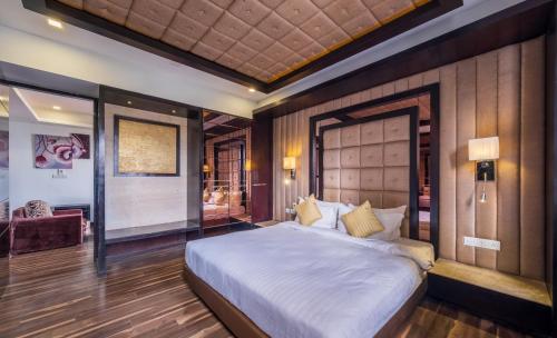 Mahabir Palace in เตกุ กาลีมาตี