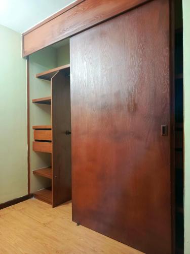 Departamento completamente equipado cerca de Embajada Americana con seguridad privada in Keneddy