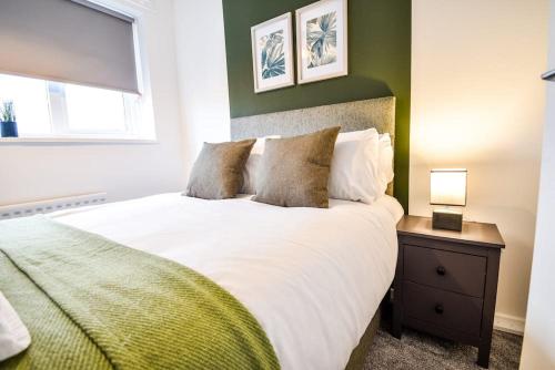 Woodcock House 3 Bedrooms Workstays UK in Ormesby