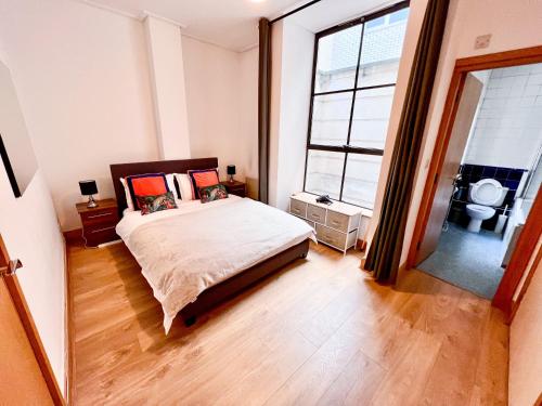 Excellent Entire Apartment Between St Pauls Cathedral and Covent Garden 4