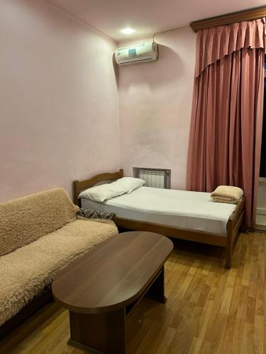 Manand Hotel – Yerevan