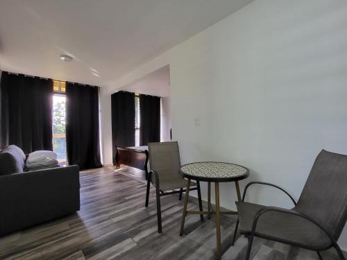 Tierra Adentro Bed and Breakfast - image 5