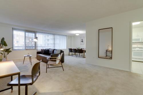 Luxury Living at Crystal Citys Condo in Arlington, USA